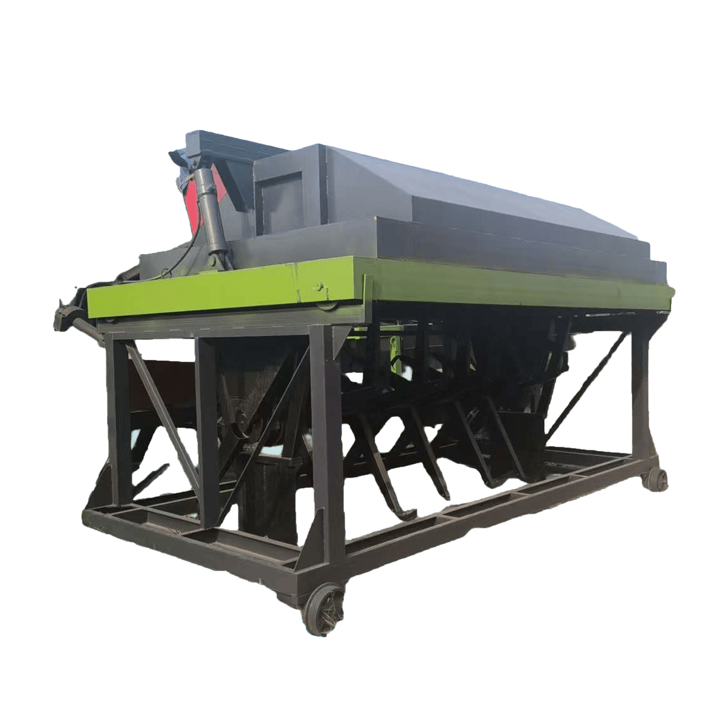 Hydraumatic Trough Type Compost Turner