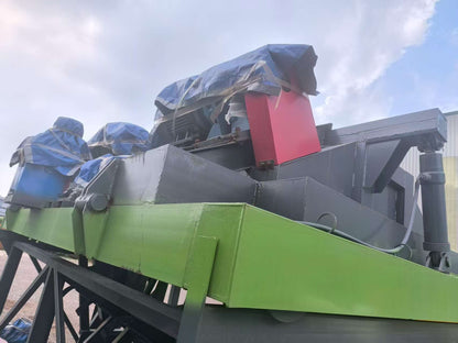 Hydraumatic Trough Type Compost Turner